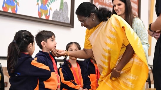 President Murmu interacts with students on Children's Day at Rashtrapati Bhavan