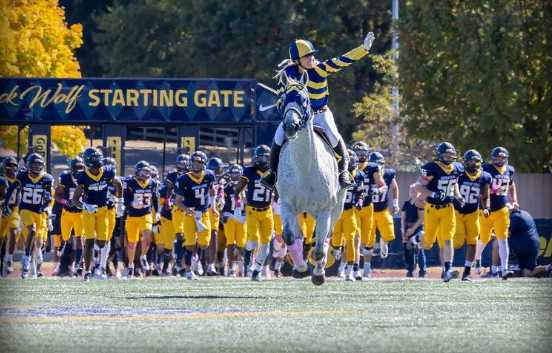 Racers lead North Dakota at half, but Hawks prevail 35