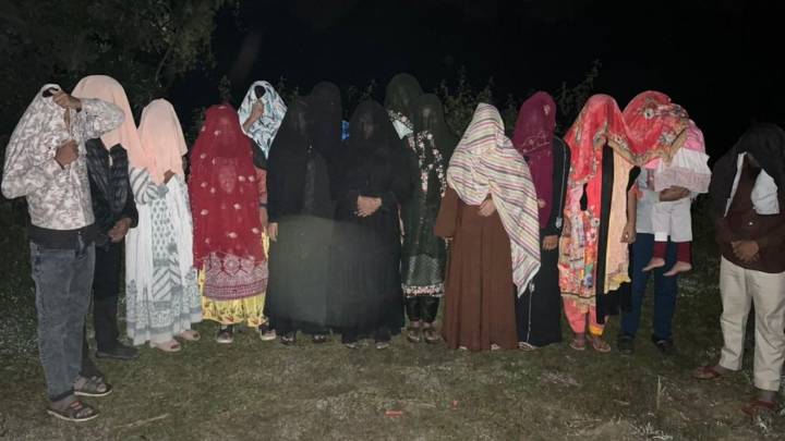 Sixteen infiltrators, including 10 Rohingyas, pushed back from Assam