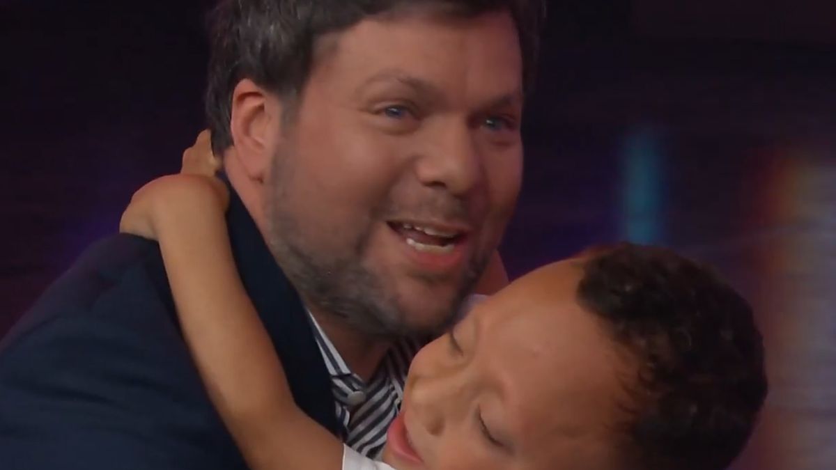 La historia de los gemelos con una extraña enfermedad que emocionó a todos en el programa de Guido Kaczka