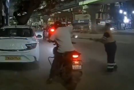 Man makes vulgar gestures at woman; video shows karma strike back