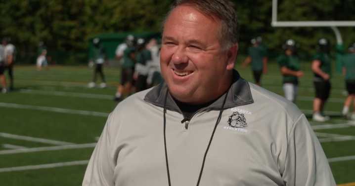 Batavia High School football coach Wayne Stacy steps down after four seasons