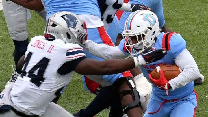Delaware State hosts South Carolina State for MEAC football title