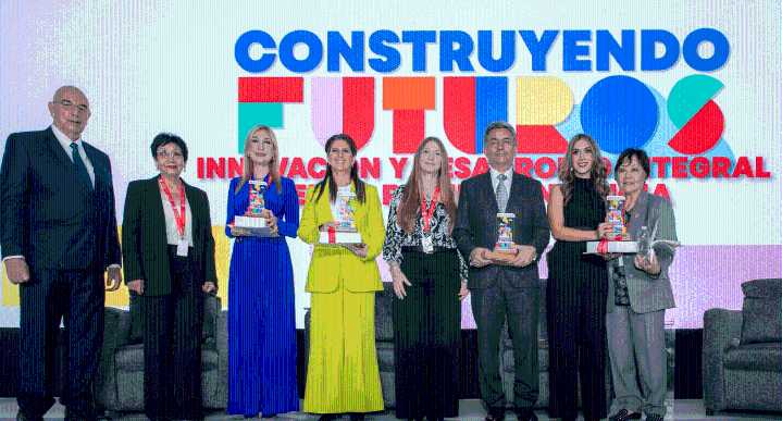 Fotalece NL agenda de primera infancia en encuentro internacional