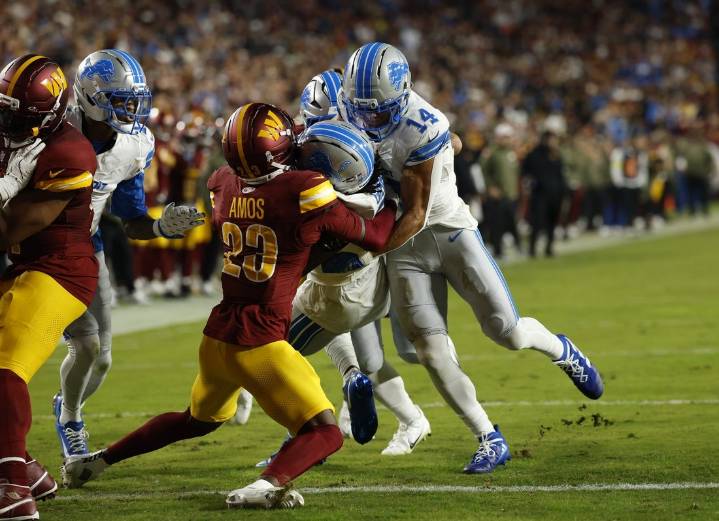 Deadspin | Commanders place rookie CB Trey Amos (leg) on IR