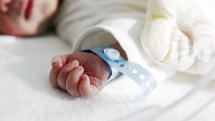 Bebé originario de Guerrero muere en Jalisco por un posible caso de sarampión; el menor no estaba vacunado