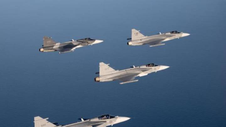 Gobierno cierra la negociación para la compra de aviones Gripen y avanza en la modernización de la defensa aérea
