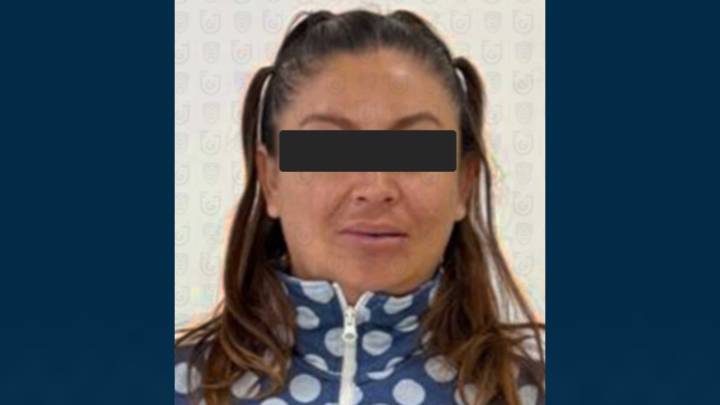 Detienen a Adriana ‘N’, presunta operadora de Los Tanzanios, durante cateo en Iztapalapa
