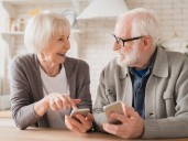 Es oficial: la SSA confirmó los 10 estados donde los jubilados tendrán un aumento en su pago de seguro social en Estados Unidos