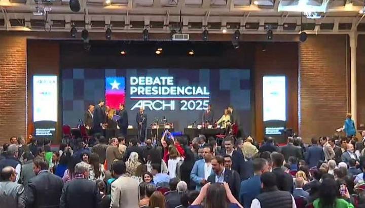 Los duros emplazamientos que marcaron el debate presidencial de Archi