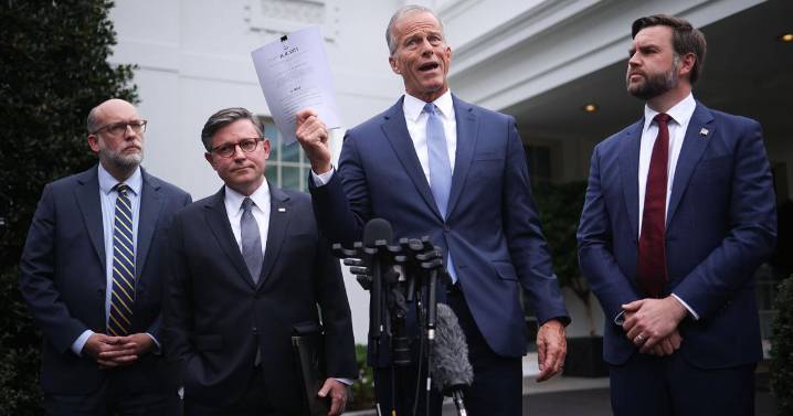 US shutdown nears end as Senate Democrats agree to funding deal