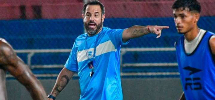 Monagas SC dice adiós al director técnico Enrique “Kike” García