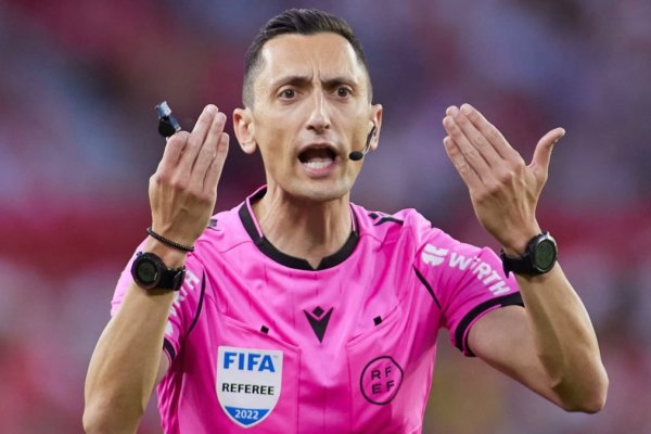 Sánchez Martínez pita el Galatasaray-Union SG y Hernández Hernández el Liverpool