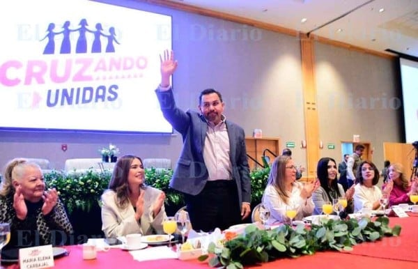 Gritan 'gobernador' a Cruz Pérez Cuéllar