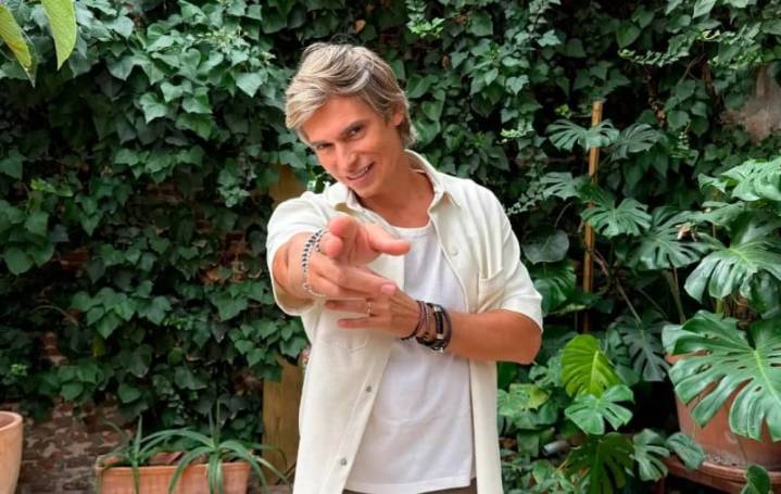 Carlos Baute presenta “Quién mejor que tú”, su nuevo himno al amor