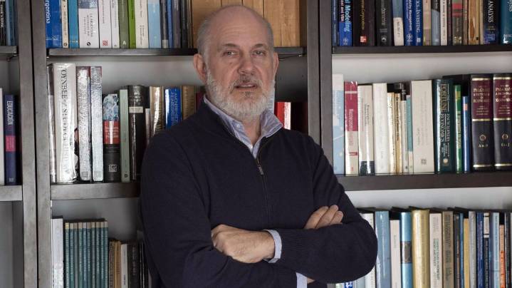 Luis Secco: “Estamos volviendo al sistema anterior a las bandas con un dólar predeterminado”