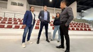 Asiste Eduardo Nájera a las obras en el gimnasio Neri Santos