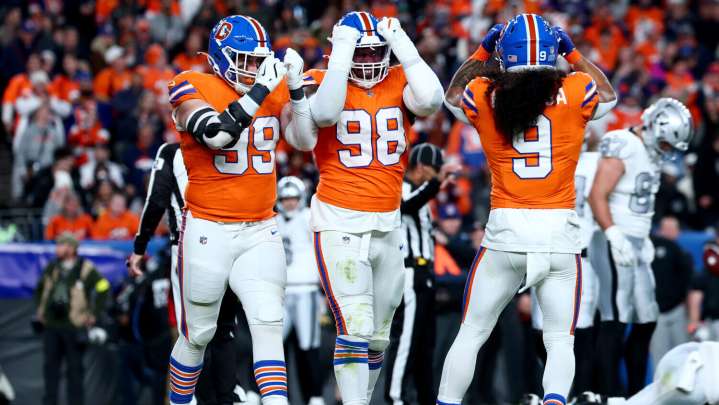 Broncos' Defense Shines In Thursday Night Win Over Raiders