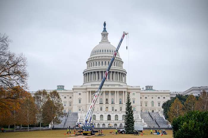 Pentagon says it's investigating Sen. Mark Kelly for video urging troops to defy 'illegal orders'
