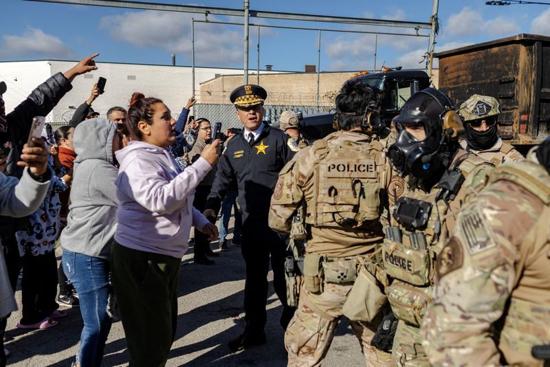 Federal prosecutors ask court to drop indictment of woman shot during deportation blitz in Chicago