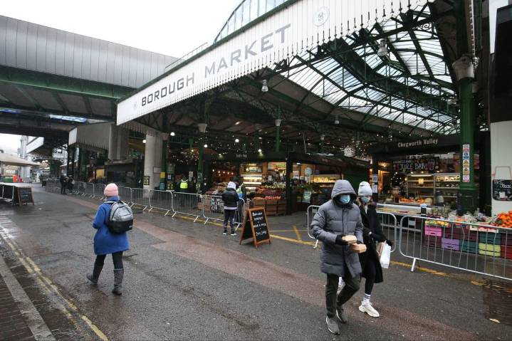 TikTok food vlogger escorted out of Borough Market as it clamps down on filming