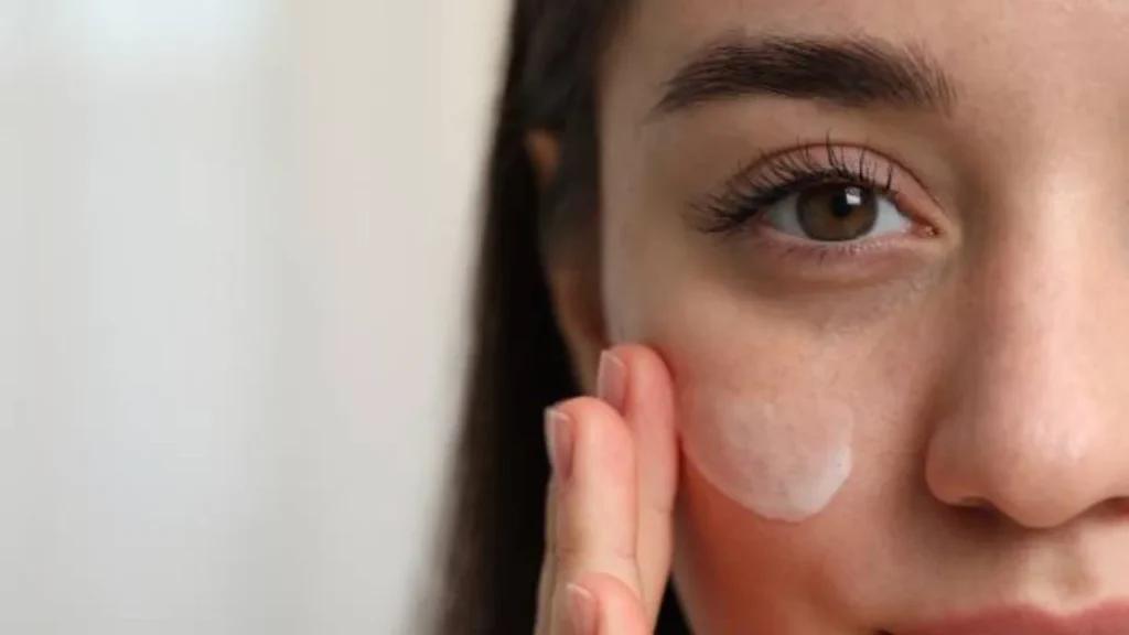 Cómo proteger la piel ante el clima frío