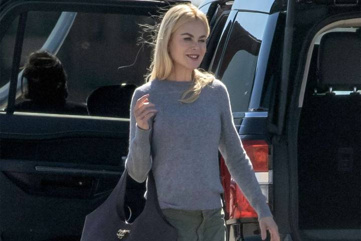 Nicole Kidman’s Tote Bag Is Similar to This $27 Amazon Option