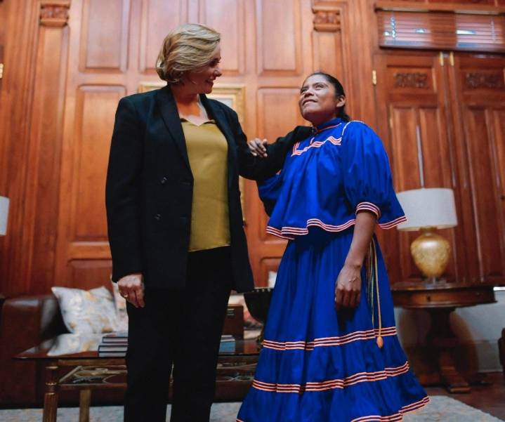 Maru Campos destaca talento y perseverancia de deportistas chihuahuenses