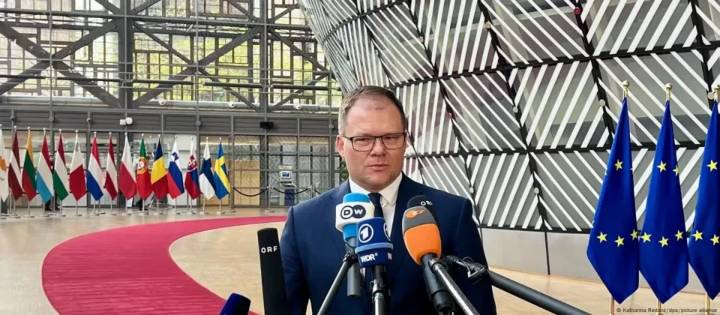 La UE acuerda reducir 90 % sus emisiones para 2040 antes de la COP30