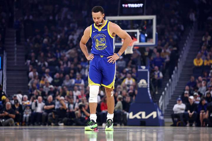 Steph Curry's lingering cold to leave him out of Warriors lineup for third straight game