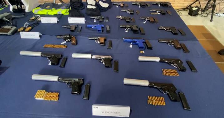 Detenidos en un mes 55 narcos de siete redes e incautadas 37 armas en la Costa del Sol