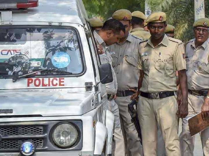 Delhi: Woman househelp, jeweller held for theft at Ashok Vihar residence