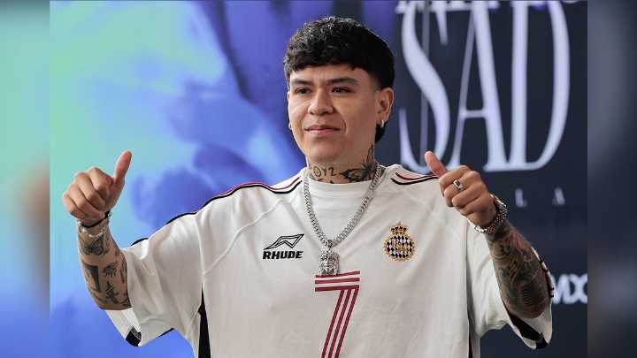 Vetan a Junior H de Zapopan por cantar “El Azul”