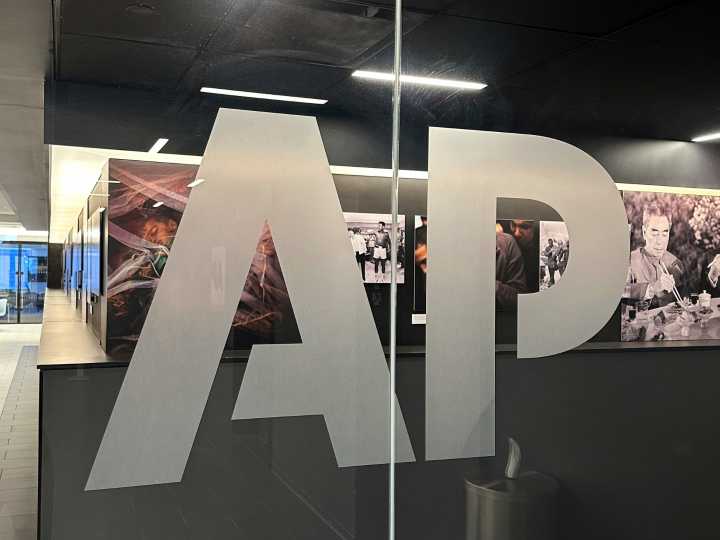 Associated Press, Trump argue Oval Office access in federal appeals court