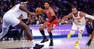 Brunson scores 31 as Knicks snap losing streak, hand Bulls first loss