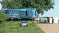 Tres heridos en un choque entre una locomotora y un camión en Alvear