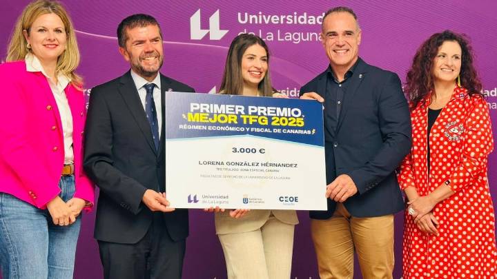 Una estudiante de Derecho gana el Premio al Mejor TFG de la ULL sobre el Régimen Económico y Fiscal canario