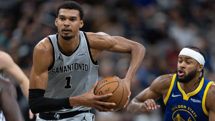 Spurs' Wembanyama to miss 'a few weeks' due to left calf strain, sources say