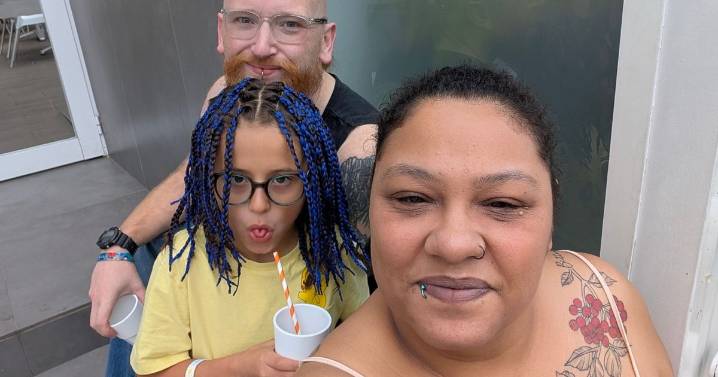 Brit dad rages and claims holiday 'ruined' because Spanish guests served first at bar