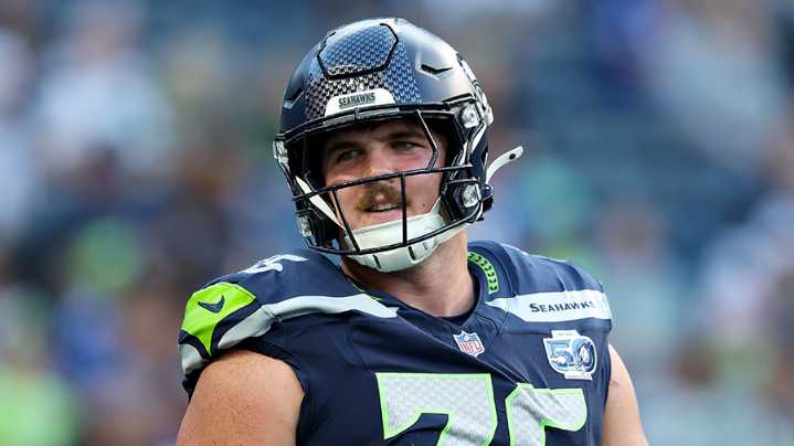 What we know about Seattle Seahawks LG Grey Zabel's injury