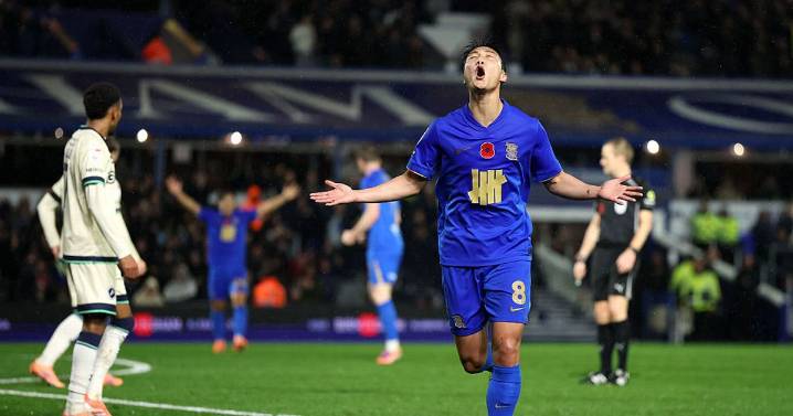 Chris Davies points out Birmingham City’s ‘multiple weapons’ and responds to Paik critics