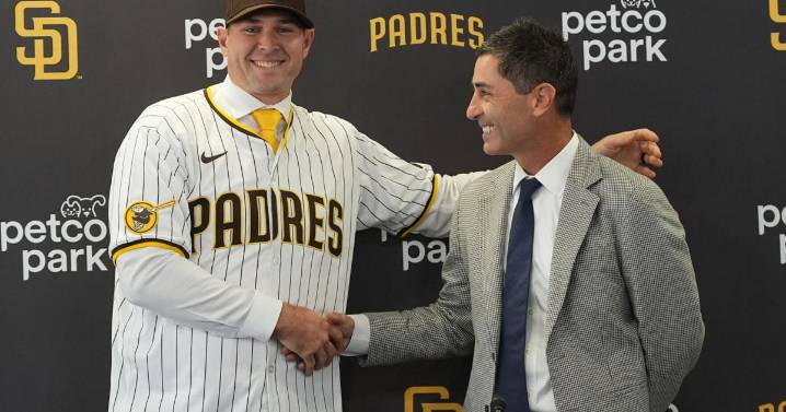 Rookie skipper Stammen faces 'big learning curve' in taking over Padres
