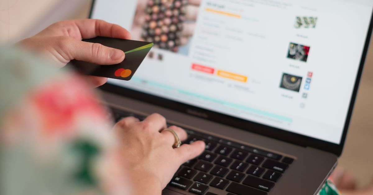 Buen Fin 2025: Expertos comparten consejos para hacer compras seguras y conscientes