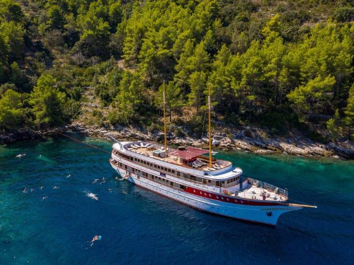 Sailing through Croatia’s coast of vines