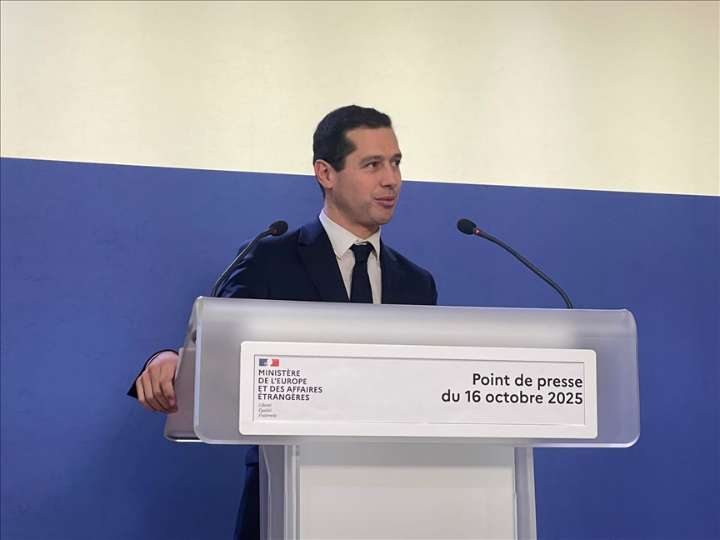 Francia muestra «una cierta inquietud» por la acción militar de EEUU en el Caribe