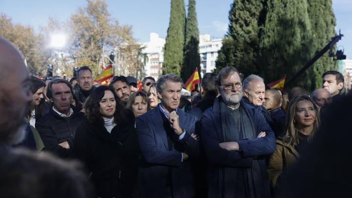 En imágenes | Concentración del PP contra el Gobierno en Madrid