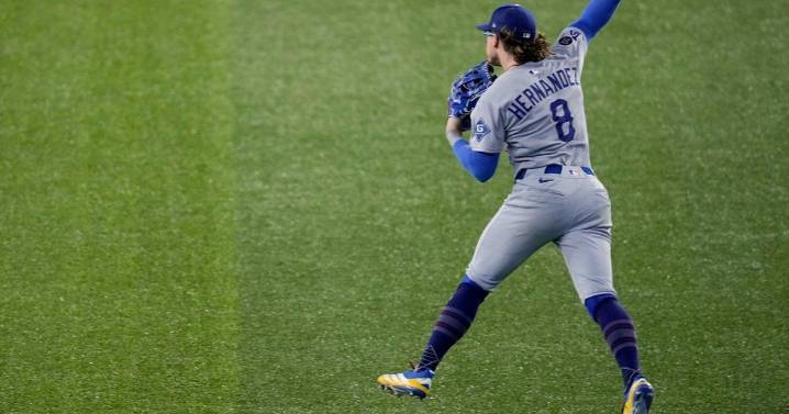 Double trouble: Barger gets caught off second base as Blue Jays' rally fizzles in Game 6 of Series