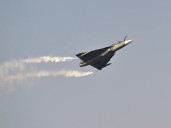 Pilot confirmed dead after IAF jet Tejas crashes at Dubai Air Show