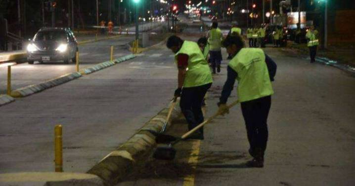 Cortes parciales en la Ruta 7 por limpieza nocturna en Neuquén: los detalles de las restricciones este martes