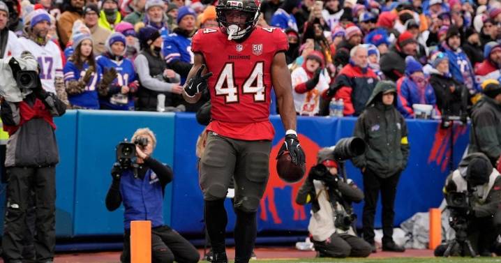 Josh Allen has 3 TDs passing, 3 rushing to outduel Baker Mayfield as Bills beat Buccaneers 44